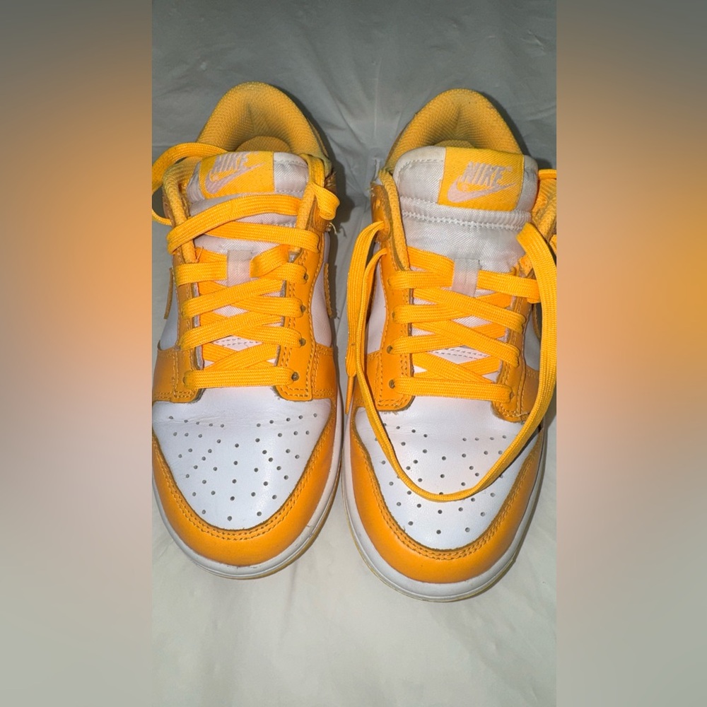 Nike Dunk Low “Laser Orange” — Women’s Size [6.5 size] | Classic & Clean Look